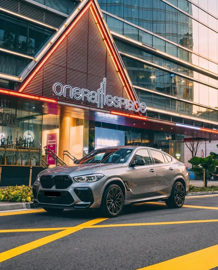 Colourful modern spot in Singapore
